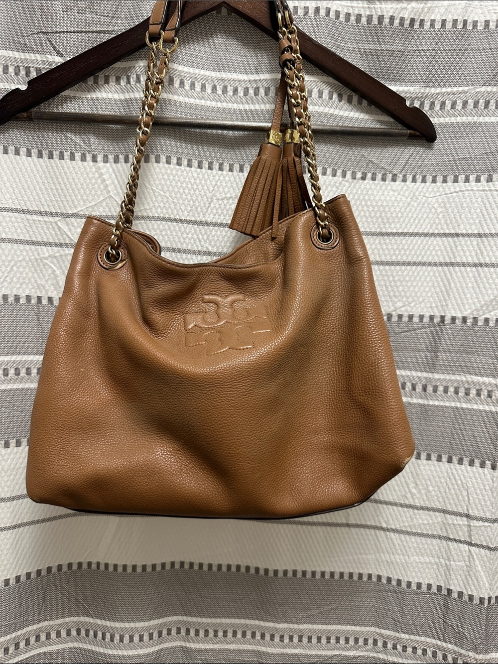 Tory Burch Tan Pebbled Leather Chain-Handle Shoulder Bag